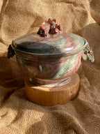 A Dragon pot
