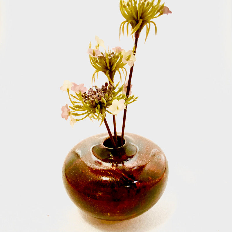 A perfect small vase