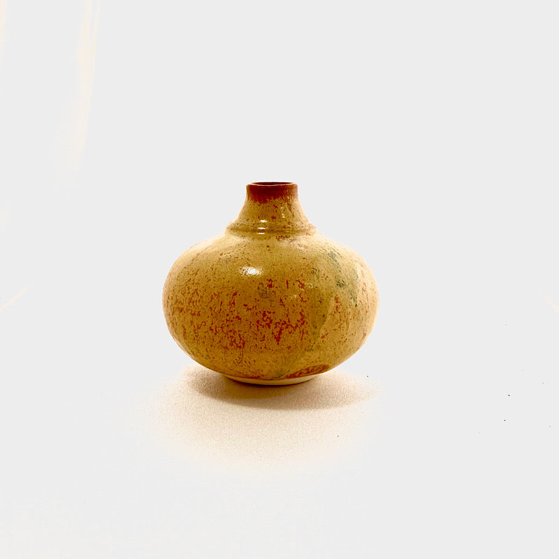 A small vase
